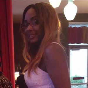 Meet your Posher, Cierra